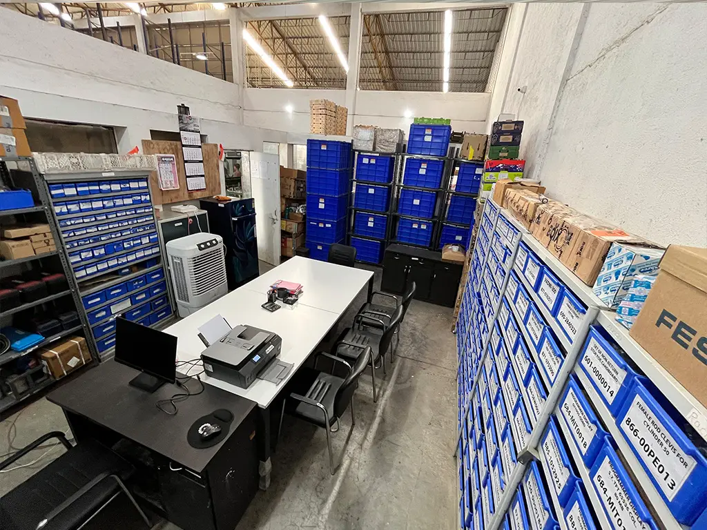 Boix-India: Forming & Closing Carton Boxes 2